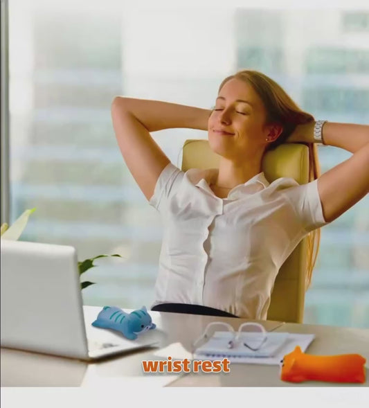 “A beautiful and comfortable way to support your wrists while using the computer.”